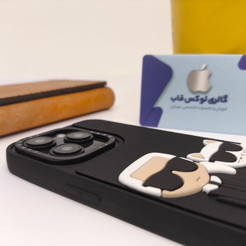 کاور آیفون کارل CASETIFY