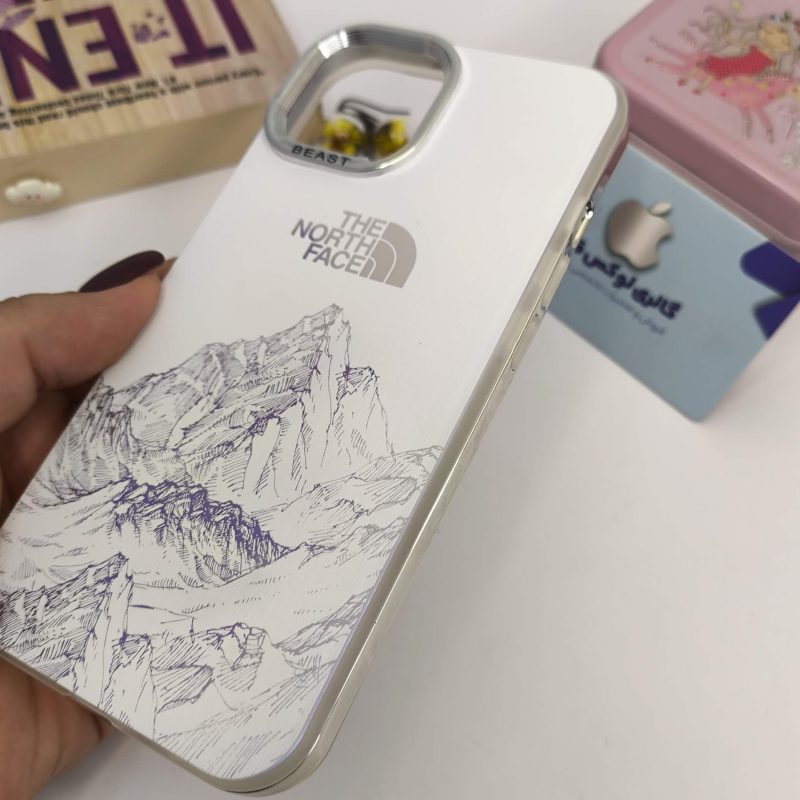 کاور north face beast آیفون