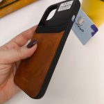 کاور چرمی lens آیفون