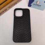 کاور kajsa پوست کورکودیل مشکی آیفون