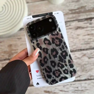 قاب پلنگی مدل چیک چیتا برای IPHONE 17 Pro