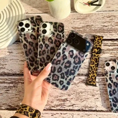 قاب پلنگی مدل چیک چیتا برای IPHONE 16 Promax
